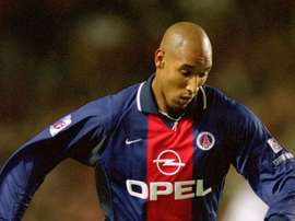 Anelka évoque le départ de Cavani. GOAL