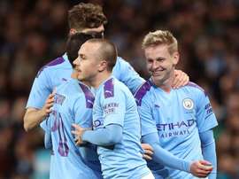 Ça passe pour City et Leicester, United devra rejouer. GOAL