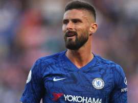 Calciomercato Inter, Giroud pallino di Conte: Marotta offre 18 mesi di contratto