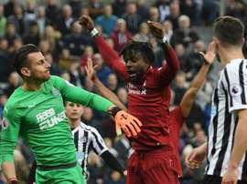 Liverpool reste en vie. Goal