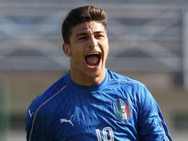 Orsolini has already arrived. Goal