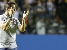 Rodriguinho dedica vitória do Corinthians a Osmar Loss: “merece estar aqui”