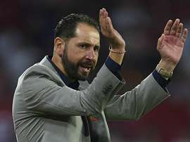 Sevilla hit Akhisarspor for six. Goal