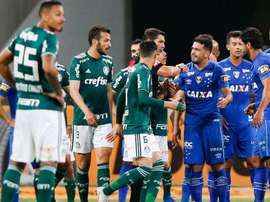 Após vitória do Cruzeiro, Henrique avalia: merecemos a vitória