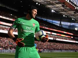 Fans have called for Bernd Leno to take Cech's place. GOAL