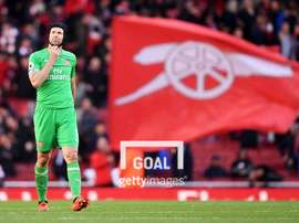 Cech touché à la cuisse. Goal