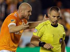 Senderos scored the winning goal. GOAL