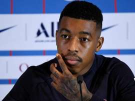 Presnel Kimpembe fait péter le champagne en salle de presse. goal