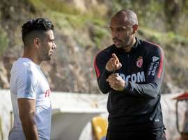 Thierry Henry aux côtés de Radamel Falcao à Monaco. Goal