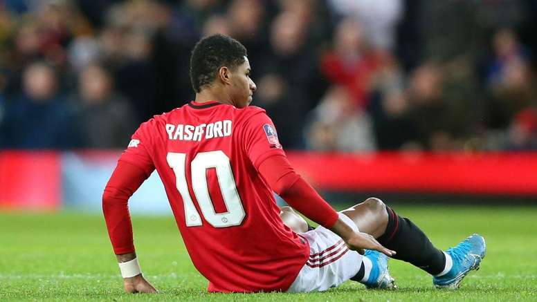 Solskjaer Confirms Stress Fracture For Rashford Besoccer