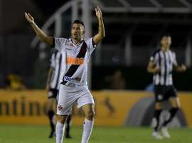 Prováveis escalações de Vasco e Corinthians. Goal