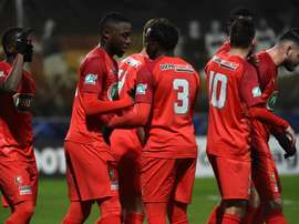 Le tenant du titre se qualifie, Dijon sur le fil. GOAL