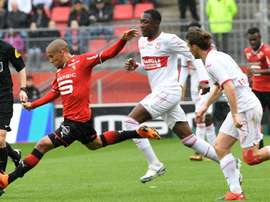 Rennes reste dans la course. Goal