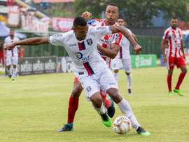 Por que o Resende tem uniforme inspirado no Lyon? Goal