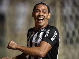 Ricardo Oliveira.