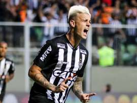 Roger Guedes pode estar de saída do futebol brasileiro. Goal