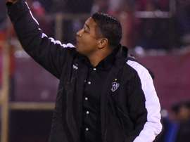 Galo joga mal e perde para o Jorge Wilstermann