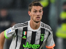 Zaniolo Suffers Injury In Roma Juve In Front Of Mancini Besoccer