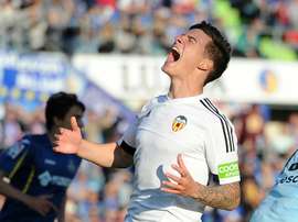 Santi Mina is very angry. Goal