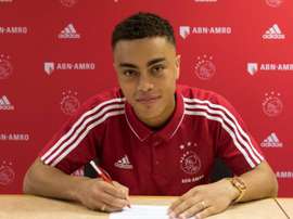 Ajax teen Dest called up by USA