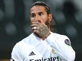 Berbatov voit Ramos à MU. GOAL