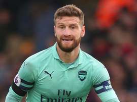Arsenal to assess Mustafi, Monreal and Bellerin for Liverpool clash