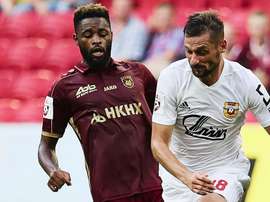 Former Arsenal and Barcelona player Song joins Sion. Goal