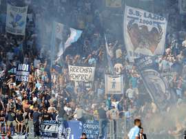 La Lazio réagit après la banderole pro-Mussolini à Milan. Goal