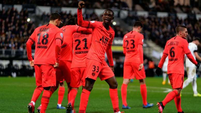 Tanguy Kouassi Va Signer Au Bayern Munich Besoccer