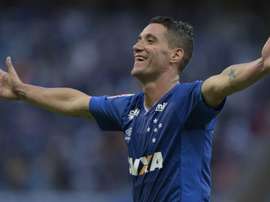 Thiago Neves preferiu seguir no Cruzeiro. Goal