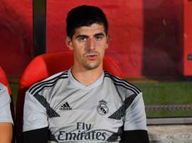 Courtois: Simeone criticises Real Madrid to boost popularity.