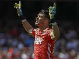 Volpi brilha de novo em clássico. Goal