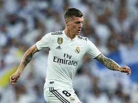 Solari defends Kroos substitution as he cites Madrid's next generation. Goal