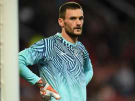 Após dirigir embriagado, Lloris se defende