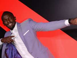 Usain Bolt a 12 offres d'essai dans des clubs de foot, selon son agent. Goal
