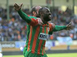 Boas atuações de Vagner Love despertam interesse do Fenerbahce. Goal