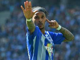 Lazaro completes Inter move. GOAL