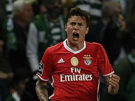 Manchester United confirma acerto com Lindelof, que tem aproveitamento espantoso de desarmes no Benf