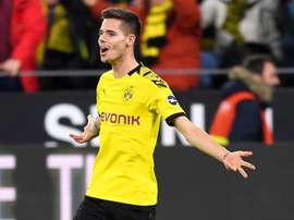 Benfica complete Weigl purchase. GOAL