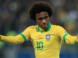Meia sentiu dores na perna direita durante a semifinal contra a Argentina. Goal