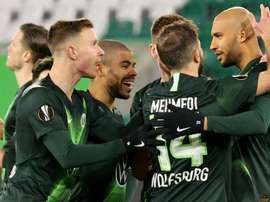 Wolfsburg resume training