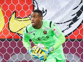 Le gardien Yannis Clementia va s'entraîner avec Lorient la semaine prochaine. goal