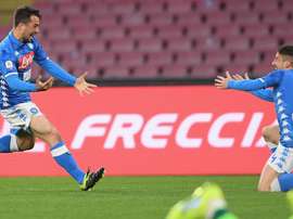 Younes e Mertens scherzano con l'Ajax. Goal