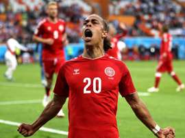 Dinamarca e Australia duelam de olho na classificação para a próxima fase. Goal