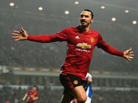 Ibra e Pogba evitam que Mourinho fique envergonhado no Ewood Park. Goal
