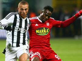 Gökhan Töre puede llegar al West Ham por 12 millones. BJK