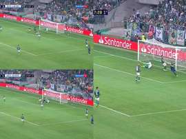 Ábila deixou Luan na saudade e marcou o primeiro do jogo. Captura/SporTV