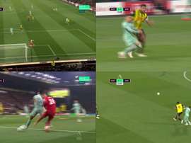 Terroríficos 11' del Watford: cantadón de Foster e ida de olla de Deeney. Capturas/Movistar/casadelf
