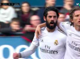 Isco profite d'un ballon contré pour égaliser. Capture/Movistar+