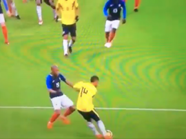 Lloris was beaten by Muriel's effort. Screenshot